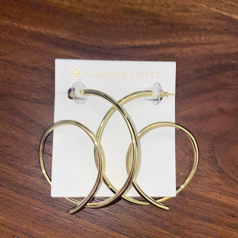 ✨NEW✨Kendra Scott double hoop- loop-dy loop earrings!!